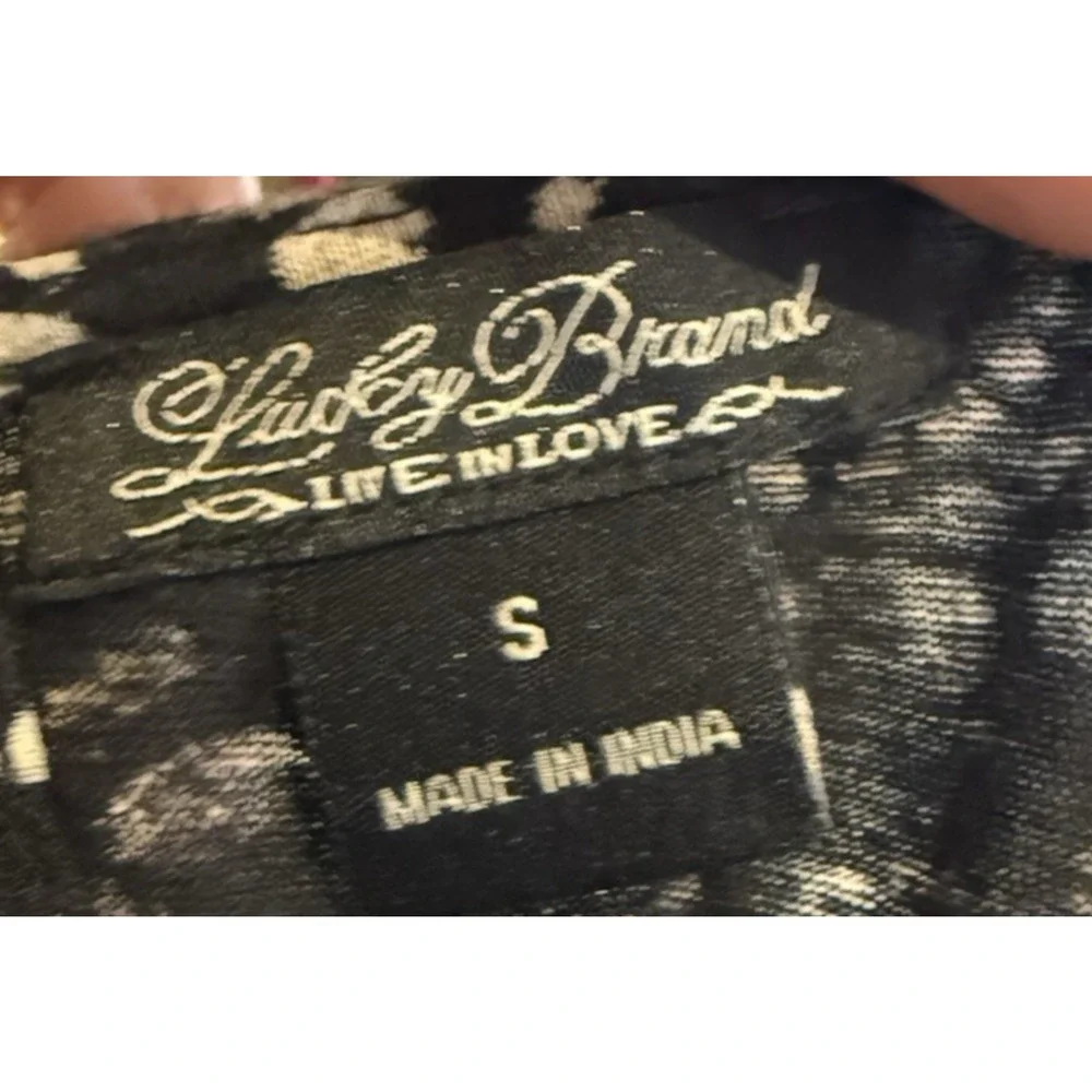 Lucky Brand Women's Small Boho Peasant Blouse Embroidered Black White Teal Top - Picture 9 of 9